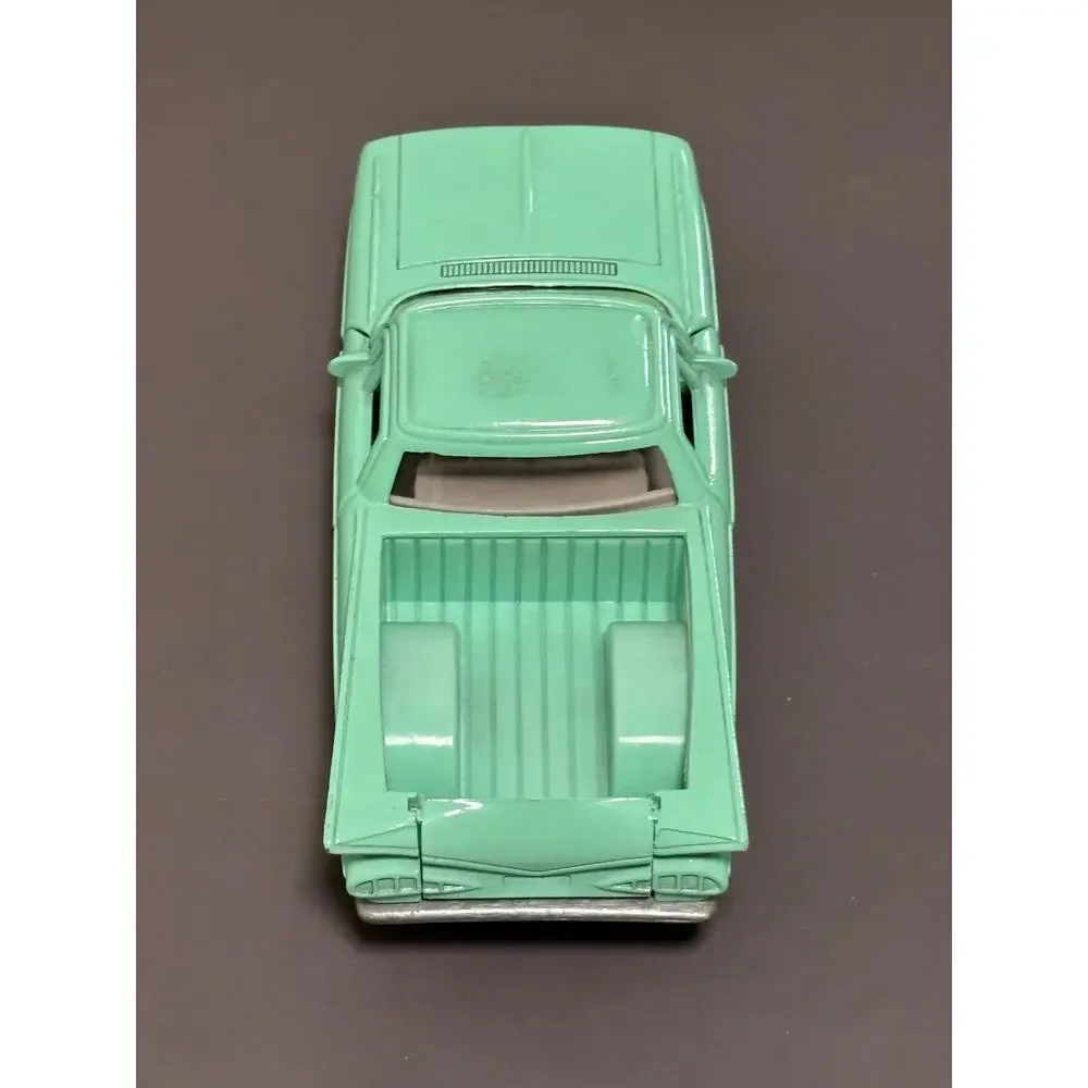 1959 Chevrolet Chevy El Camino diecast model toy green Tootsie Toy hard body